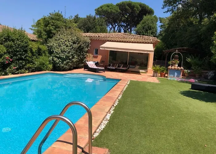 Petite Maison A L'Entree De Saint-Tropez